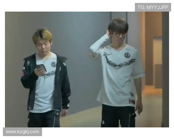 广州滑板队与成都滑板队赛后战术分析与总结探讨