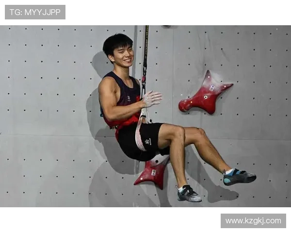 武汉攀岩队耐力之争引发热议攀岩运动的未来发展方向探讨