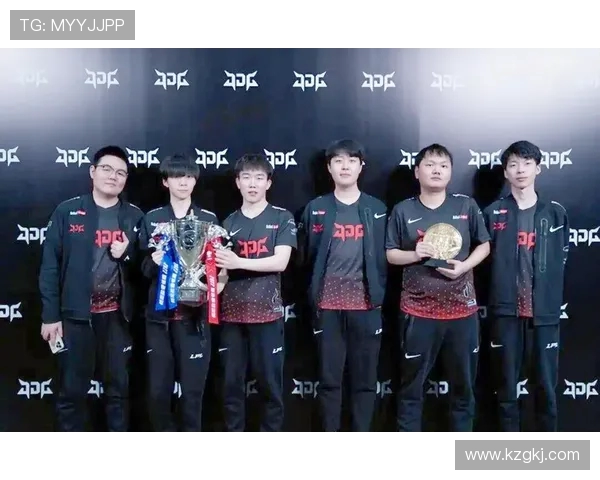 深度剖析JDG战队实力对比及未来发展潜力分析